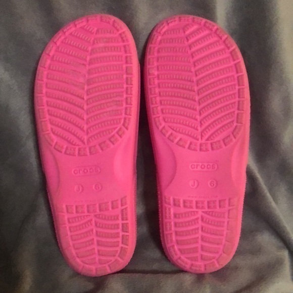 CROCS Classic Slides Taffy/ Bright Pink‎ Sandals/ Women's Size J6 - Picture 4 of 8
